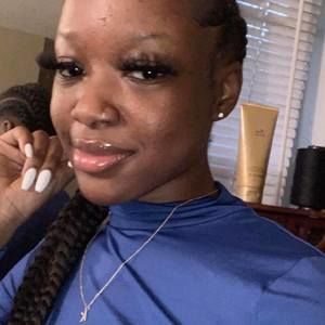 Meet your Posher, Keseiunna